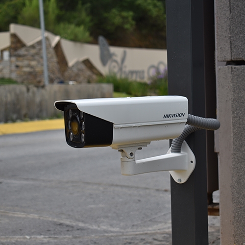 Modalidad sin guardias control de acceso vehicular